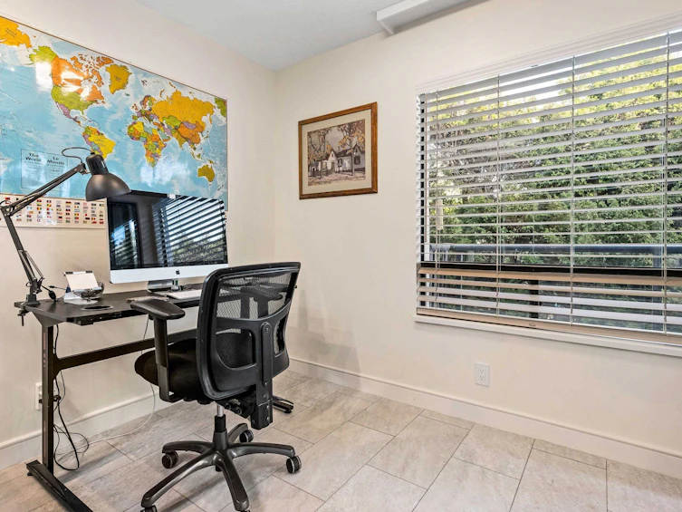 302-1250 Martin Street, Surrey, BC, V4B 3W3 - 24