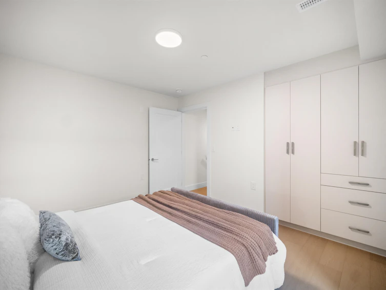 101-1837 E Georgia Street, Vancouver, BC, V5L 2B5 - 17
