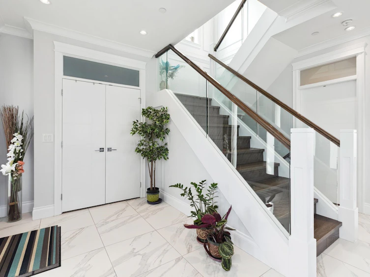 795 E 39th Avenue, Vancouver, BC, V5W 1K5 - 13