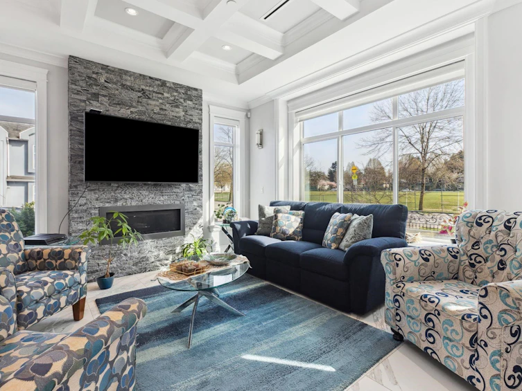795 E 39th Avenue, Vancouver, BC, V5W 1K5 - 3