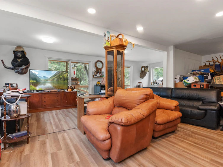 19452 Silver Skagit Road, Hope, BC, V0X 1L2 - 8