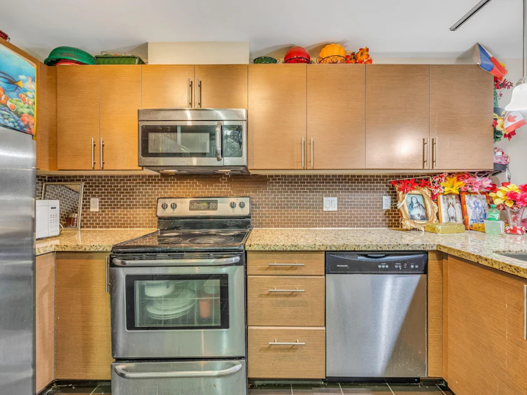 55-2239 Kingsway, Vancouver, BC, V5N 0E5 - 5