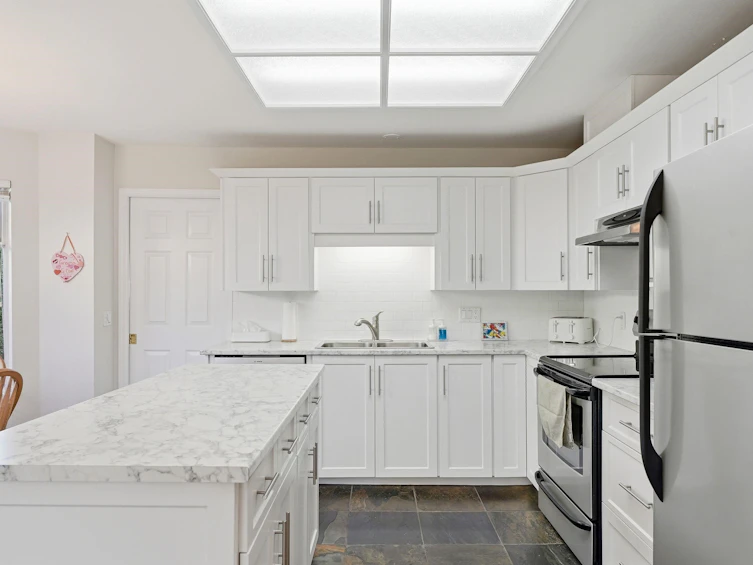 18636 62a Avenue, Surrey, BC, V3S 7N7 - 7