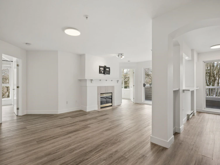 306-5500 Lynas Lane, Richmond, BC, V7C 5R5 - 10