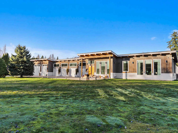 24509 36 Avenue, Langley, BC, V2Z 1J2