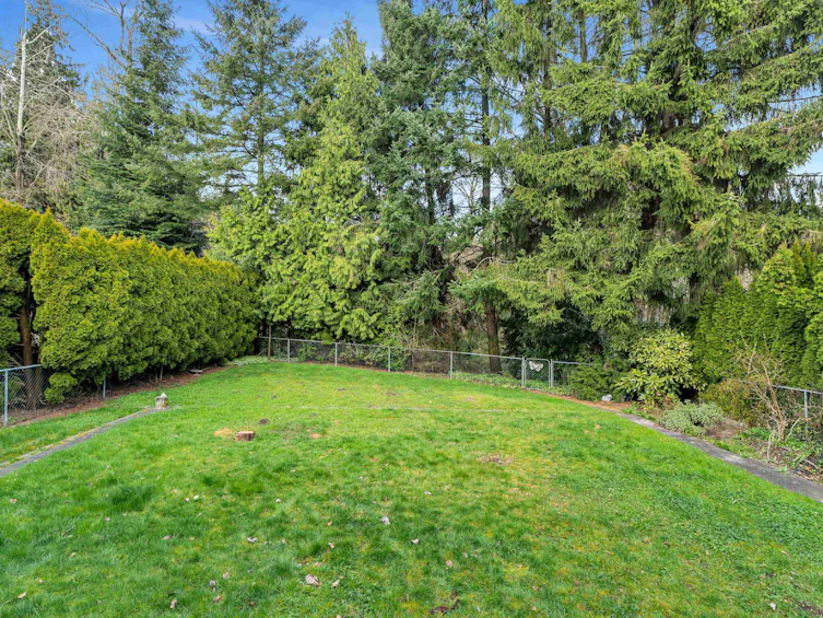 20495 Telegraph Trail, Langley, BC, V1M 1A7 - 2