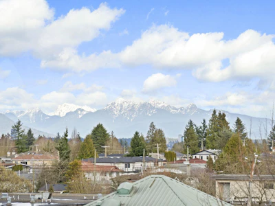 PH18-6283 Kingsway - 3