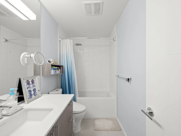 PH18-6283 Kingsway, Burnaby, BC, V5J 0H3 - 19