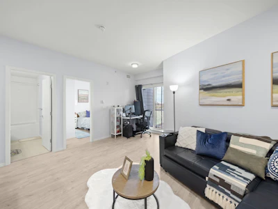 PH18-6283 Kingsway - 5