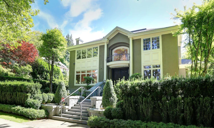 4538 Angus Drive