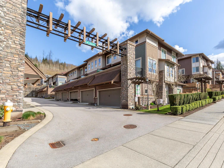 13-10480 248 Street, Maple Ridge, BC, V2W 0J4