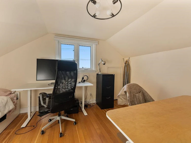 231 E Eighth Avenue, New Westminster, BC, V3L 4K3 - 20