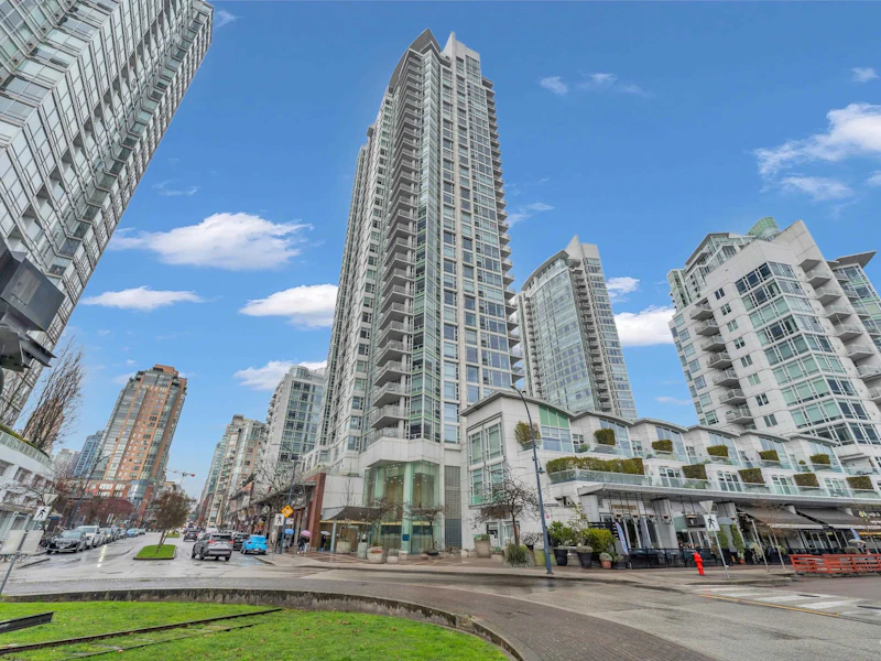 1506 - 1199 Marinaside Crescent, Vancouver BC V6Z 2Y2