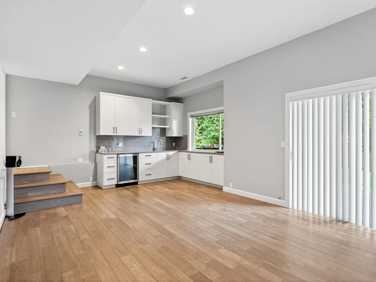 1411 Madrona Place, Coquitlam, BC, V3E 2S5 - 30