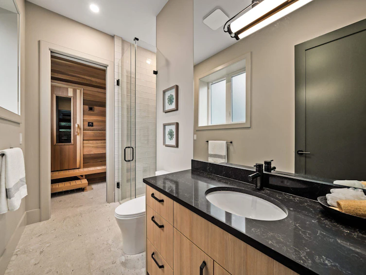 135 Oak Court, Port Moody, BC, V3H 4W9 - 5