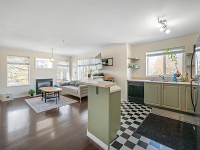 407-33407 Tessaro Crescent - 4