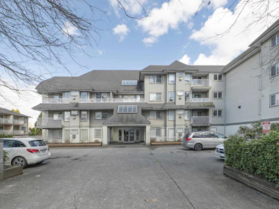 407-33407 Tessaro Crescent - 3