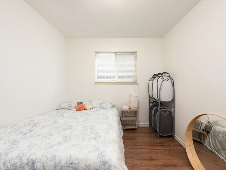 805 E 57th Avenue, Vancouver, BC, V5X 1T4 - 33