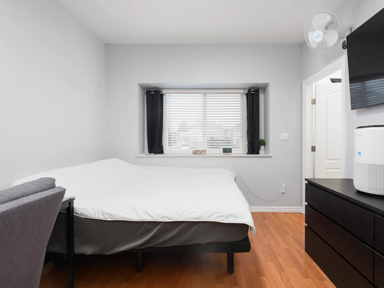 805 E 57th Avenue, Vancouver, BC, V5X 1T4 - 15