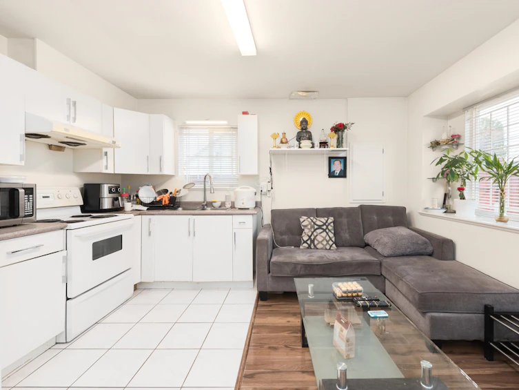 805 E 57th Avenue, Vancouver, BC, V5X 1T4 - 24