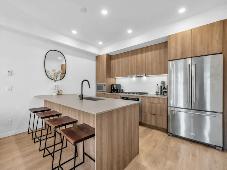 1-533 E 3rd Street, North Vancouver, BC, V7L 1G4 - 6