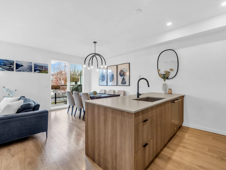 1-533 E 3rd Street, North Vancouver, BC, V7L 1G4 - 11