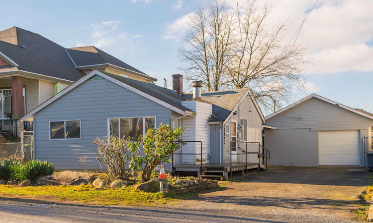 10843 130 Street