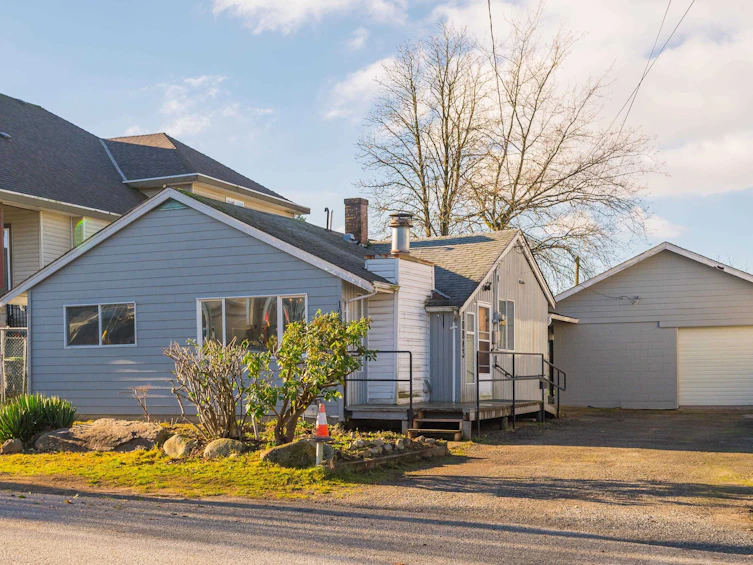 10843 130 Street, Surrey, BC, V3T 3L9