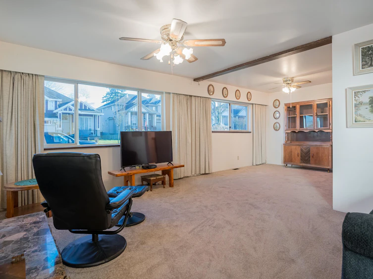 10843 130 Street, Surrey, BC, V3T 3L9 - 9