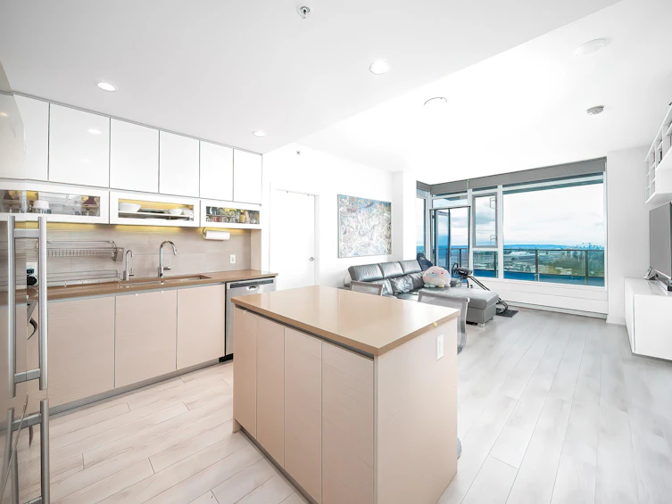 1206-8850 University Crescent, Burnaby, BC, V5A 0C8 - 6