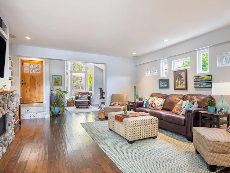 7616 Eureka Avenue, Halfmoon Bay, BC, V7Z 1A1 - 10