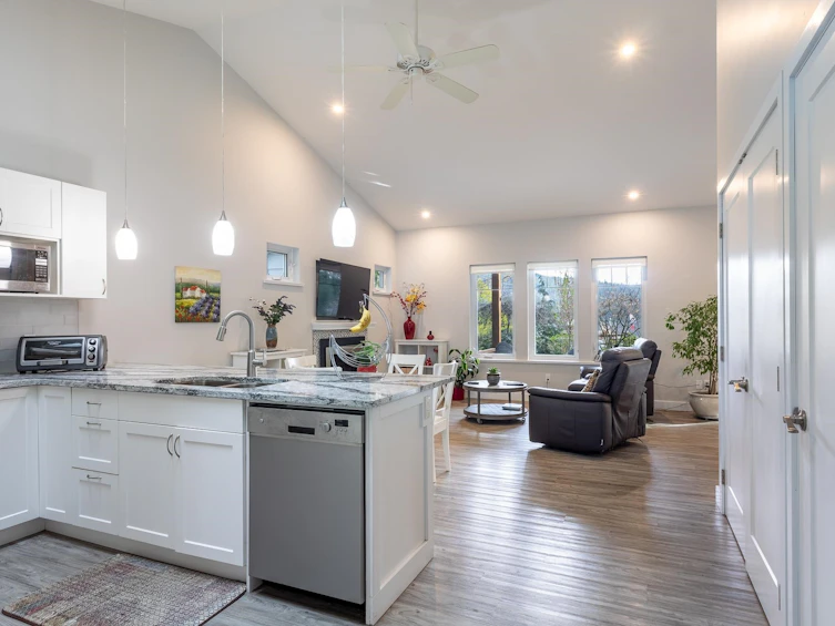 7616 Eureka Avenue, Halfmoon Bay, BC, V7Z 1A1 - 21