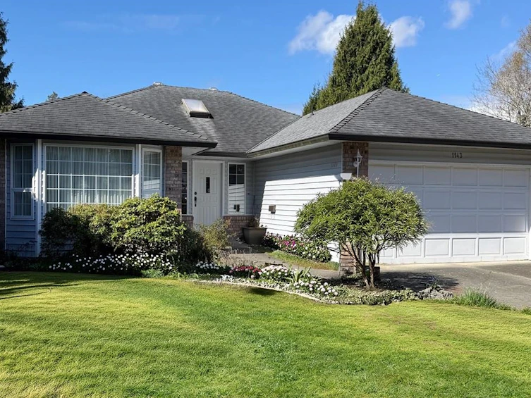 1143 163b Street, Surrey, BC, V4A 8E8