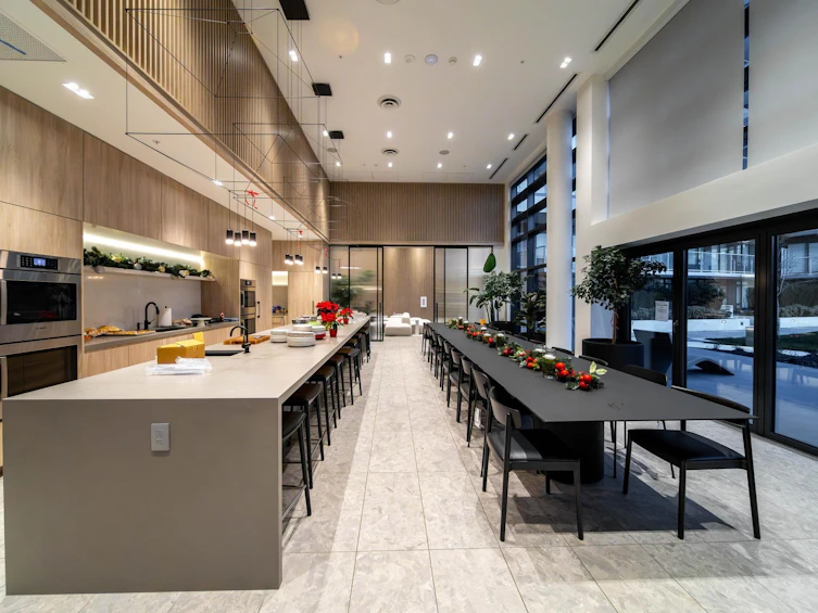 927-6300 Minoru Boulevard, Richmond, BC, V6Y 0N1 - 2