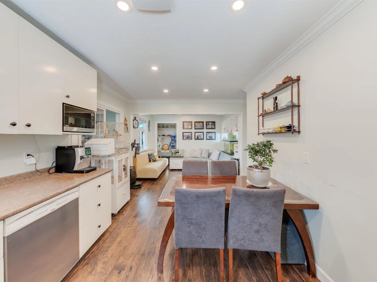 17346 60a Avenue, Surrey, BC, V3S 6X8 - 8