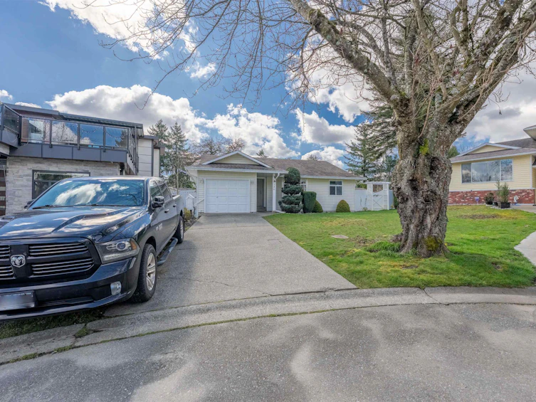 17346 60a Avenue, Surrey, BC, V3S 6X8