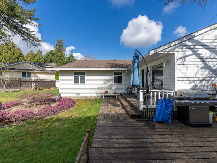 17346 60a Avenue, Surrey, BC, V3S 6X8 - 17