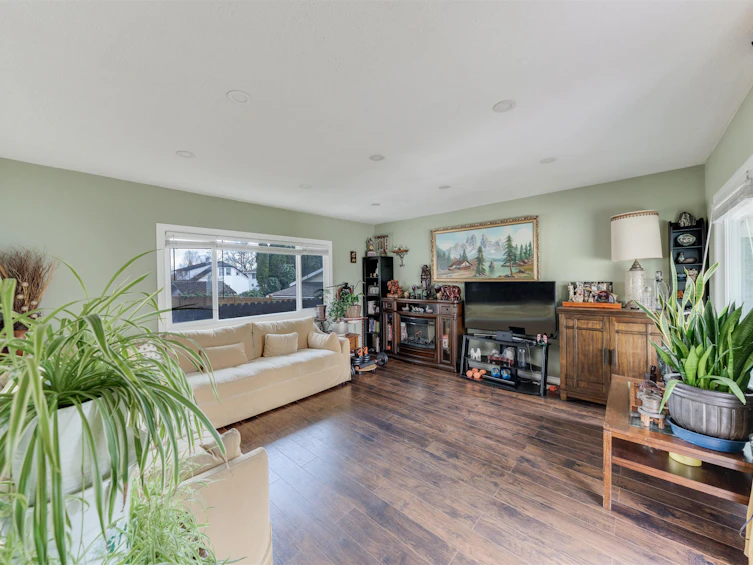 17346 60a Avenue, Surrey, BC, V3S 6X8 - 11