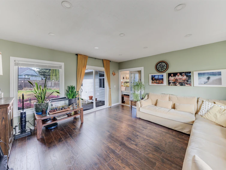 17346 60a Avenue, Surrey, BC, V3S 6X8 - 13