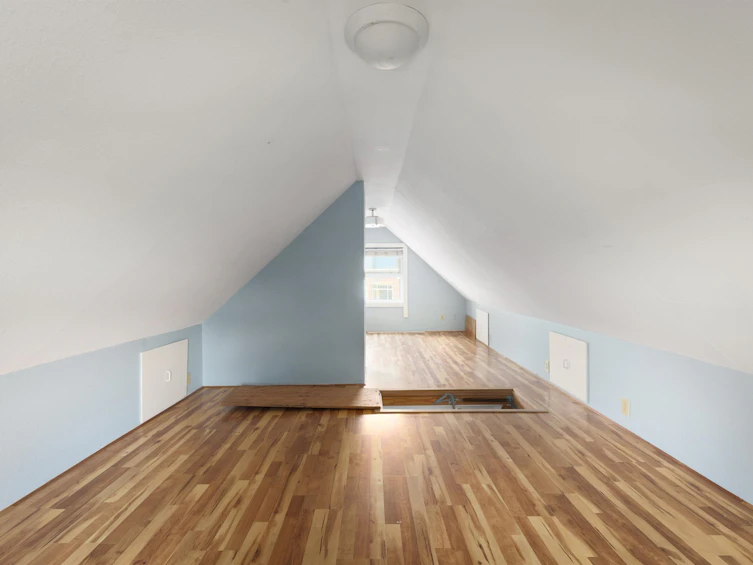 925 E 19th Avenue, Vancouver, BC, V5V 1K8 - 26