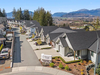 3-47203 Vista Place - 3