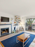 207 2215 Dundas Street