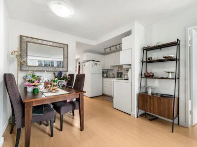 1308-555 Jervis Street - 5
