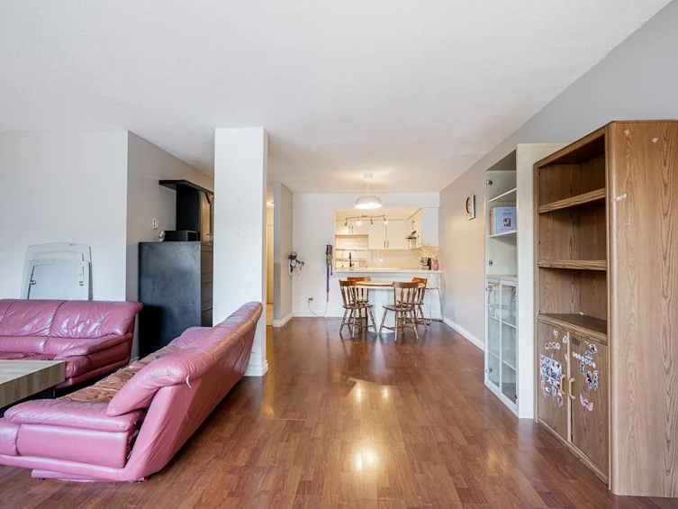 8-7375 Montecito Drive, Burnaby, BC, V5A 1R4 - 9