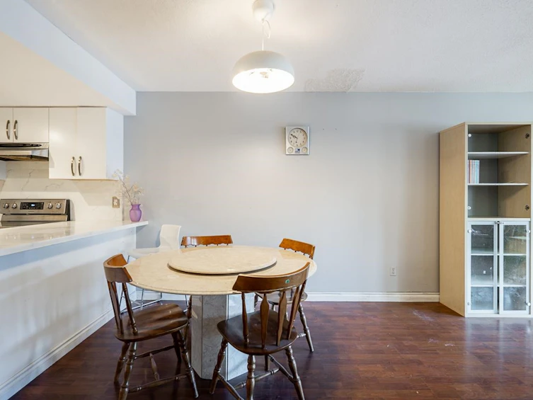 8-7375 Montecito Drive, Burnaby, BC, V5A 1R4 - 11