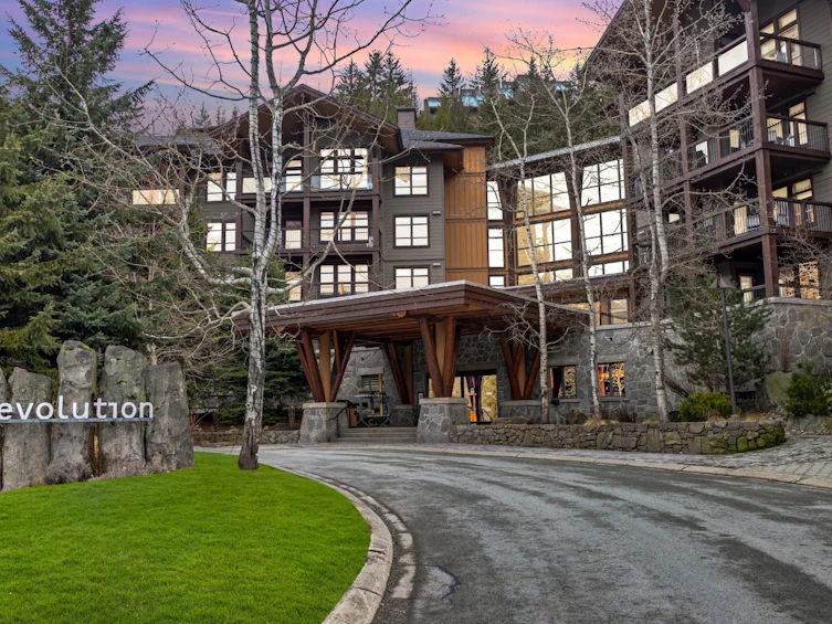 301B-2020 London Lane, Whistler, BC, V0N 1B2