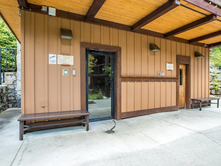 301B-2020 London Lane, Whistler, BC, V0N 1B2 - 27