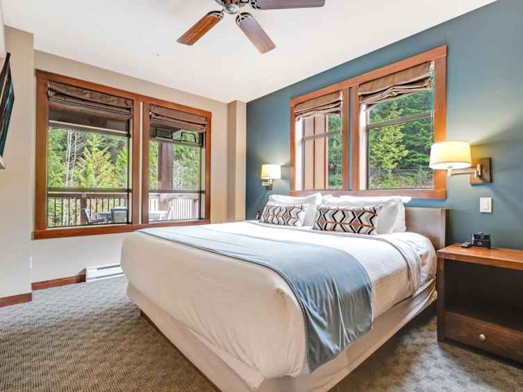 301B-2020 London Lane, Whistler, BC, V0N 1B2 - 8