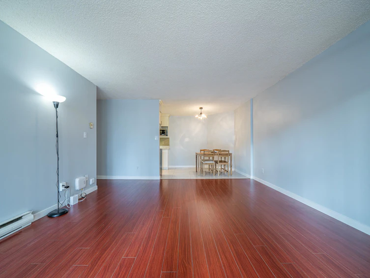 215-5932 Patterson Avenue, Burnaby, BC, V5H 4B4 - 10