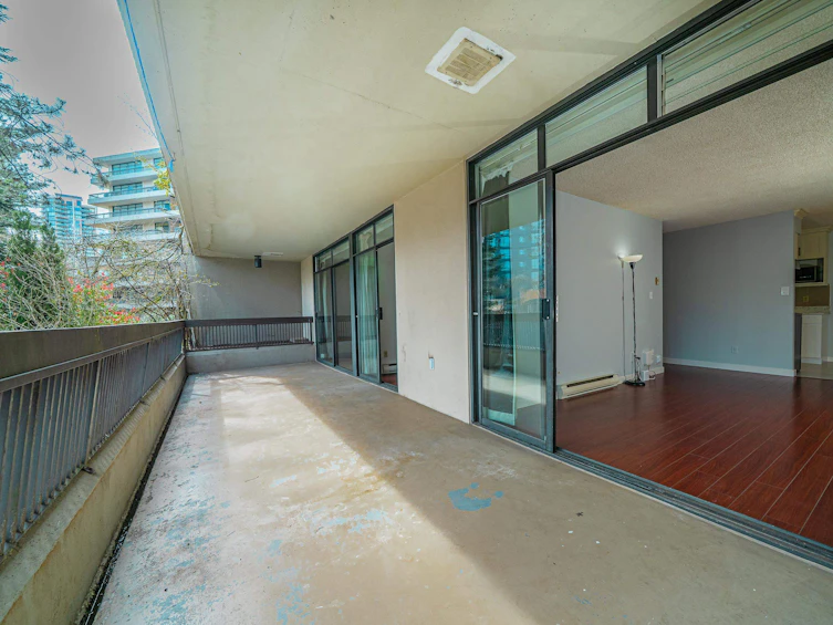 215-5932 Patterson Avenue, Burnaby, BC, V5H 4B4 - 20
